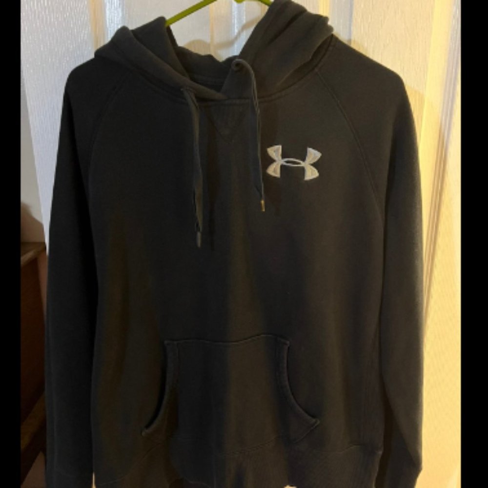 Under Armour Hoodie size XL